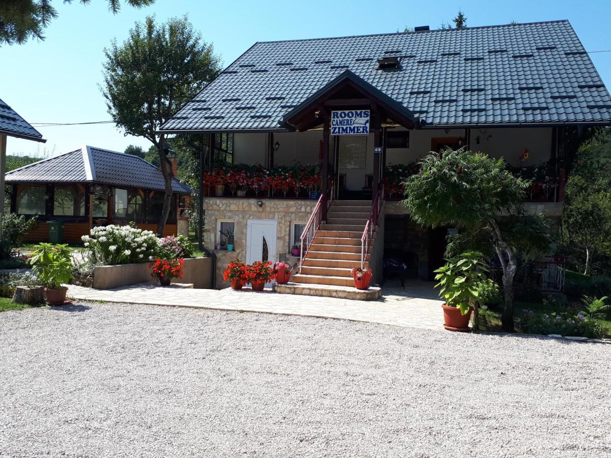 Guest House Family Varda Plitvice Lakes Plitvicka Jezera Luaran gambar